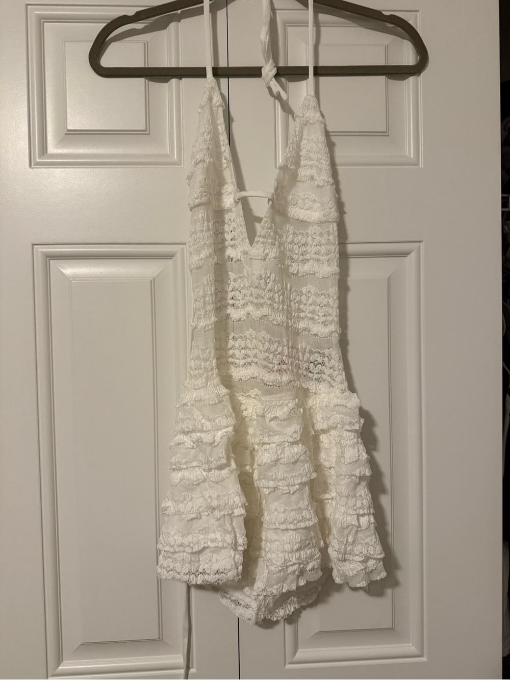 Edikted White Lace Ruffle Romper